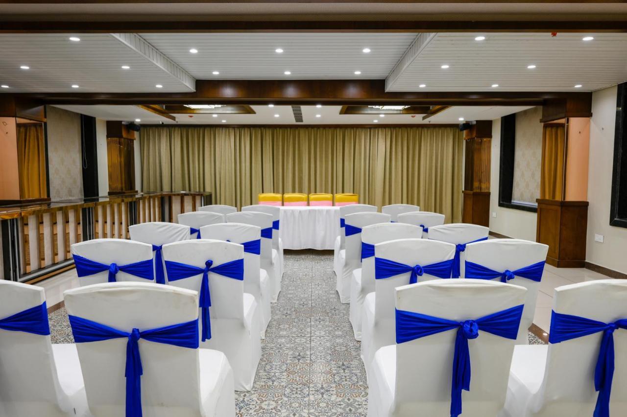 Hotel The Shivalik Bhubaneswar Exterior foto