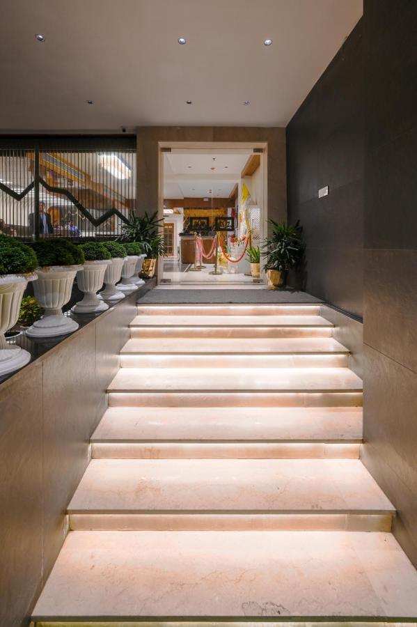 Hotel The Shivalik Bhubaneswar Exterior foto
