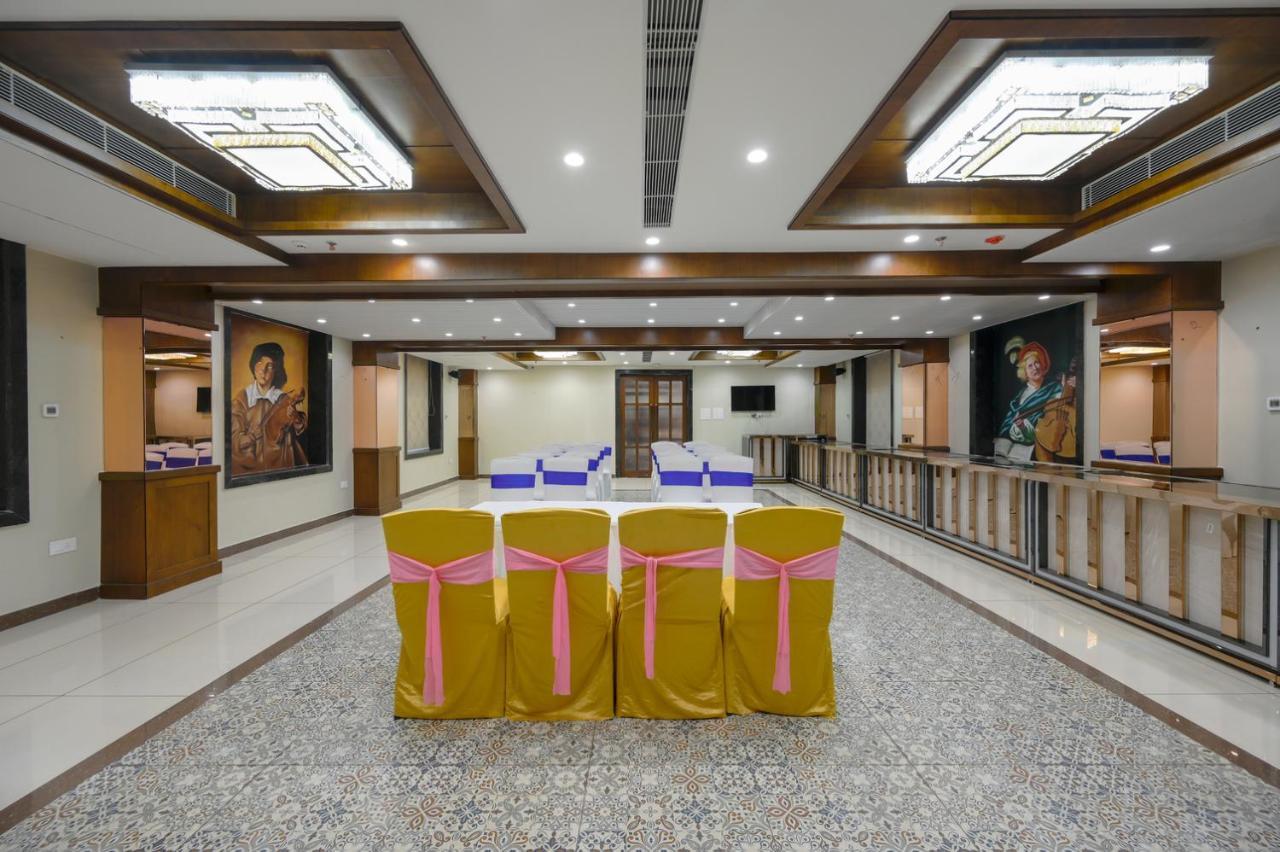 Hotel The Shivalik Bhubaneswar Exterior foto