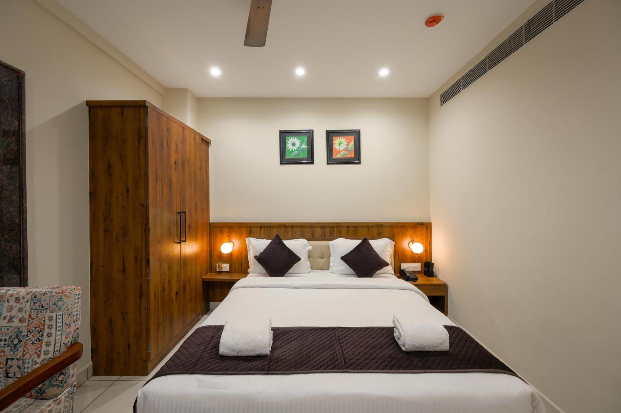 Hotel The Shivalik Bhubaneswar Exterior foto
